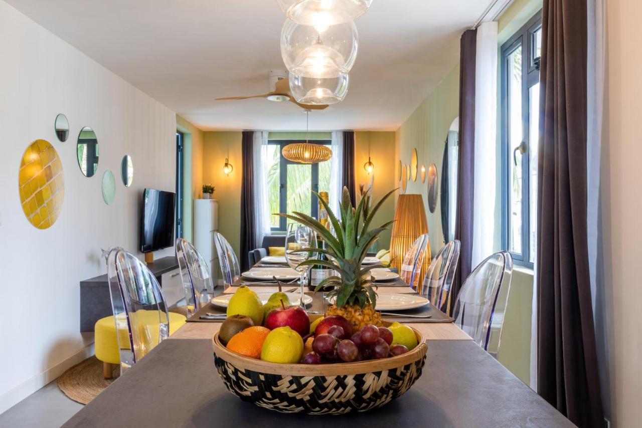 Les Cerisiers Beach Residence, Cosy And Modern 3 Bedroom Apartment Located 50 Metres From The Beach And From All Amenities And Restaurants On The Coastal Road Flic en Flac Bagian luar foto