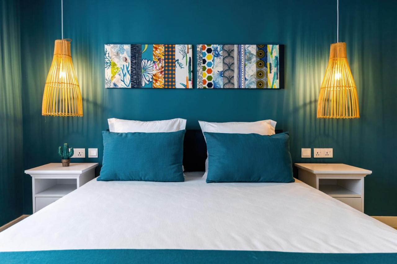 Les Cerisiers Beach Residence, Cosy And Modern 3 Bedroom Apartment Located 50 Metres From The Beach And From All Amenities And Restaurants On The Coastal Road Flic en Flac Bagian luar foto