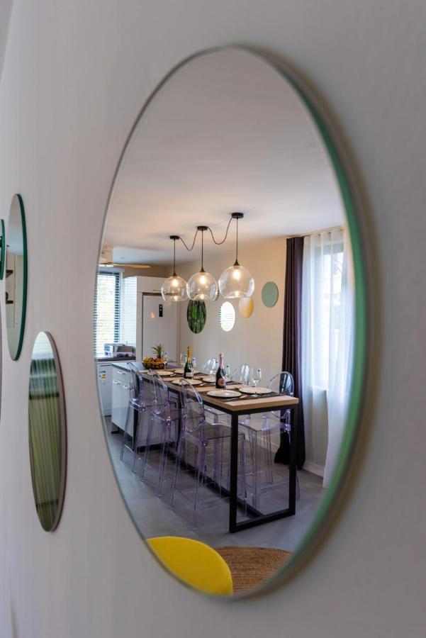 Les Cerisiers Beach Residence, Cosy And Modern 3 Bedroom Apartment Located 50 Metres From The Beach And From All Amenities And Restaurants On The Coastal Road Flic en Flac Bagian luar foto